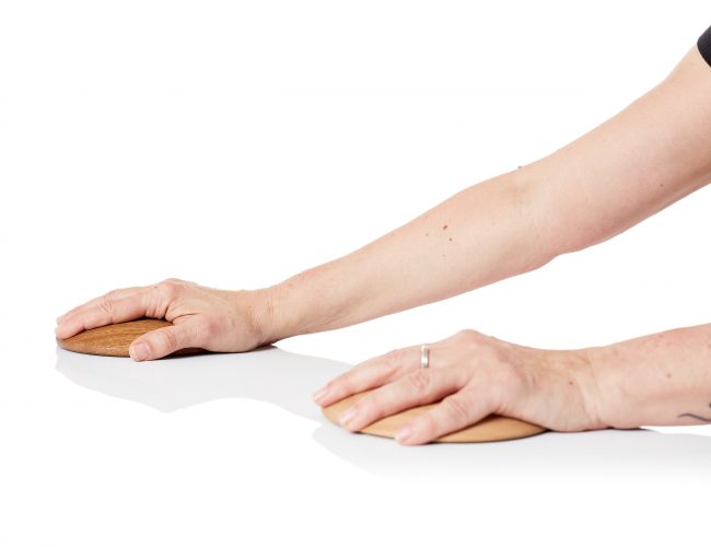 Makarlu hardwood base for hand and wrist exercises